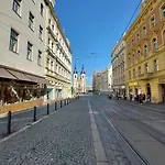 Single B5 Centre Of * Prag