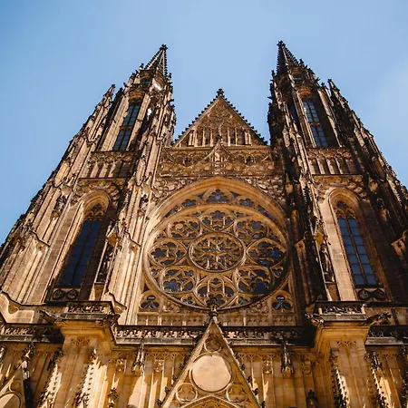 Single B5 Centre Of * Prag
